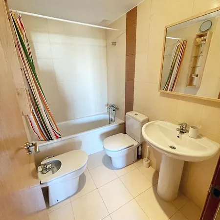 Amplio Apartamento En La Cala Daire *