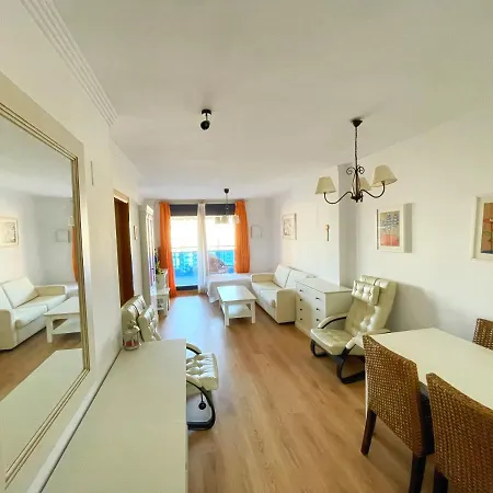 Daire Amplio Apartamento En La Cala